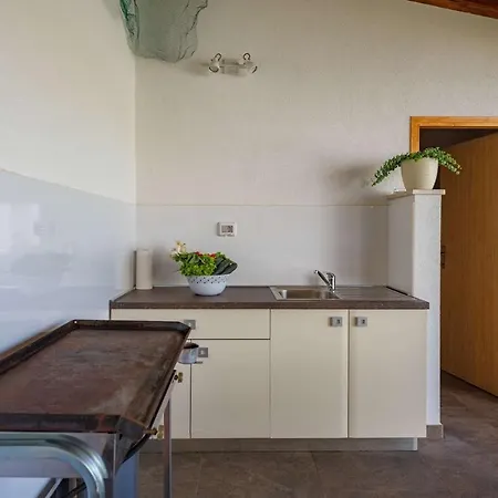 Holiday home House Demetra Tinjan